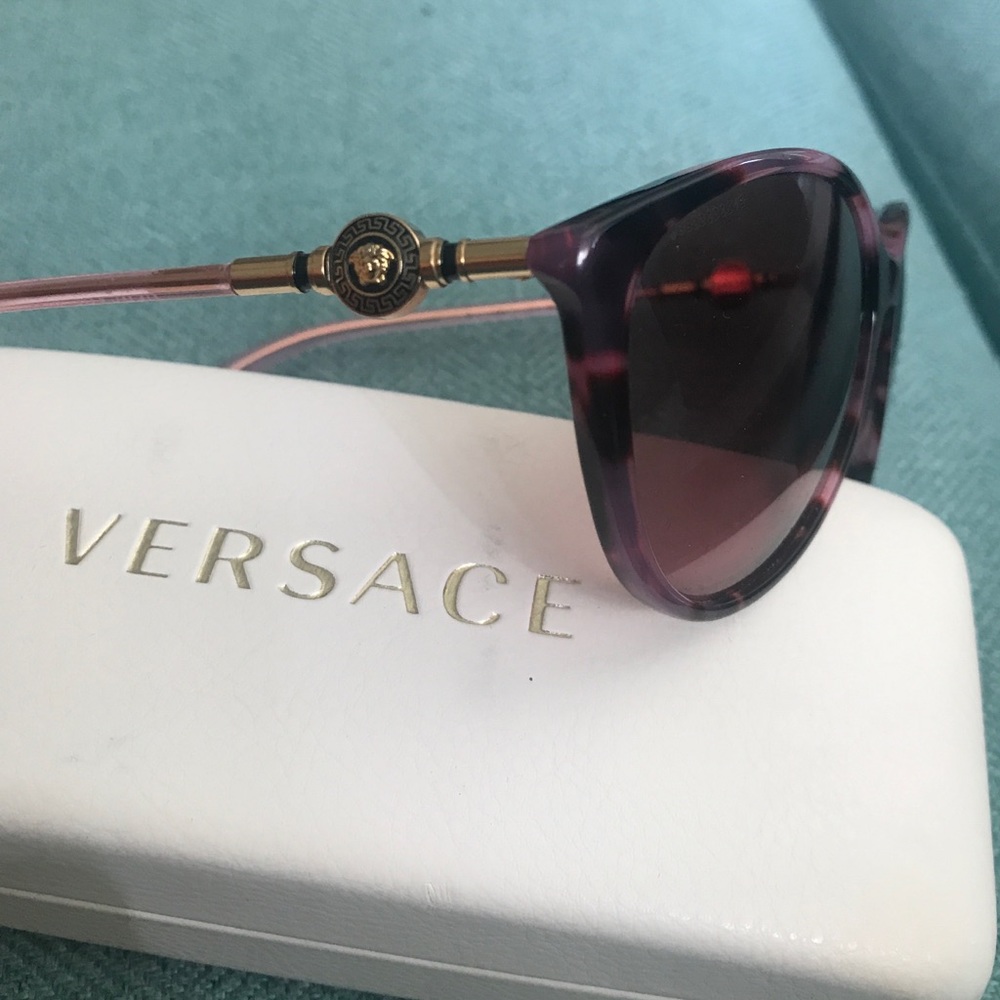 Versace Sunglasses VE 4251A 967/73 Spotted Havana